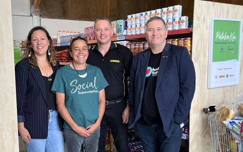 Willa Hand – Social Supermarket Lead for Foodstuffs, Selena Eagle - Store Manager, Matt Heap – Owner Operator PAK’nSAVE Thames & Chris Quin – Chief Executive of Foodstuffs North Island